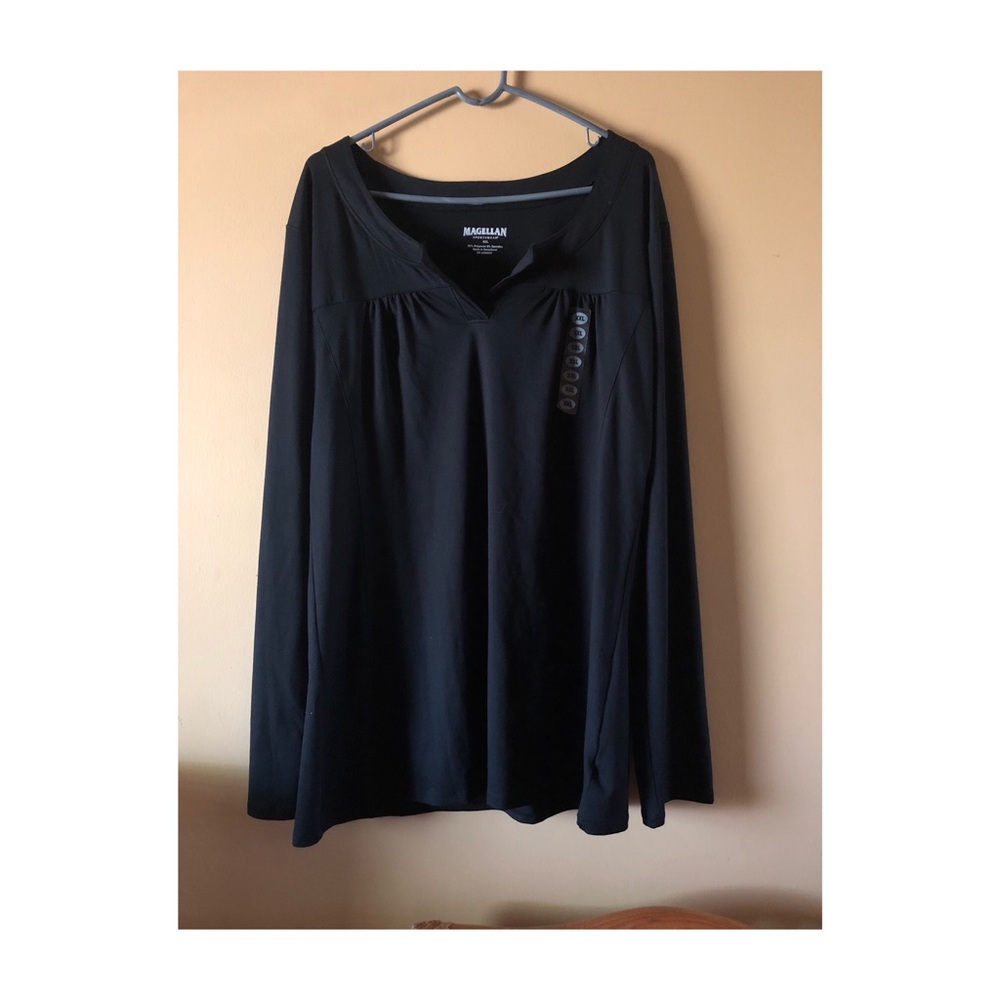 NWT magellan blouse